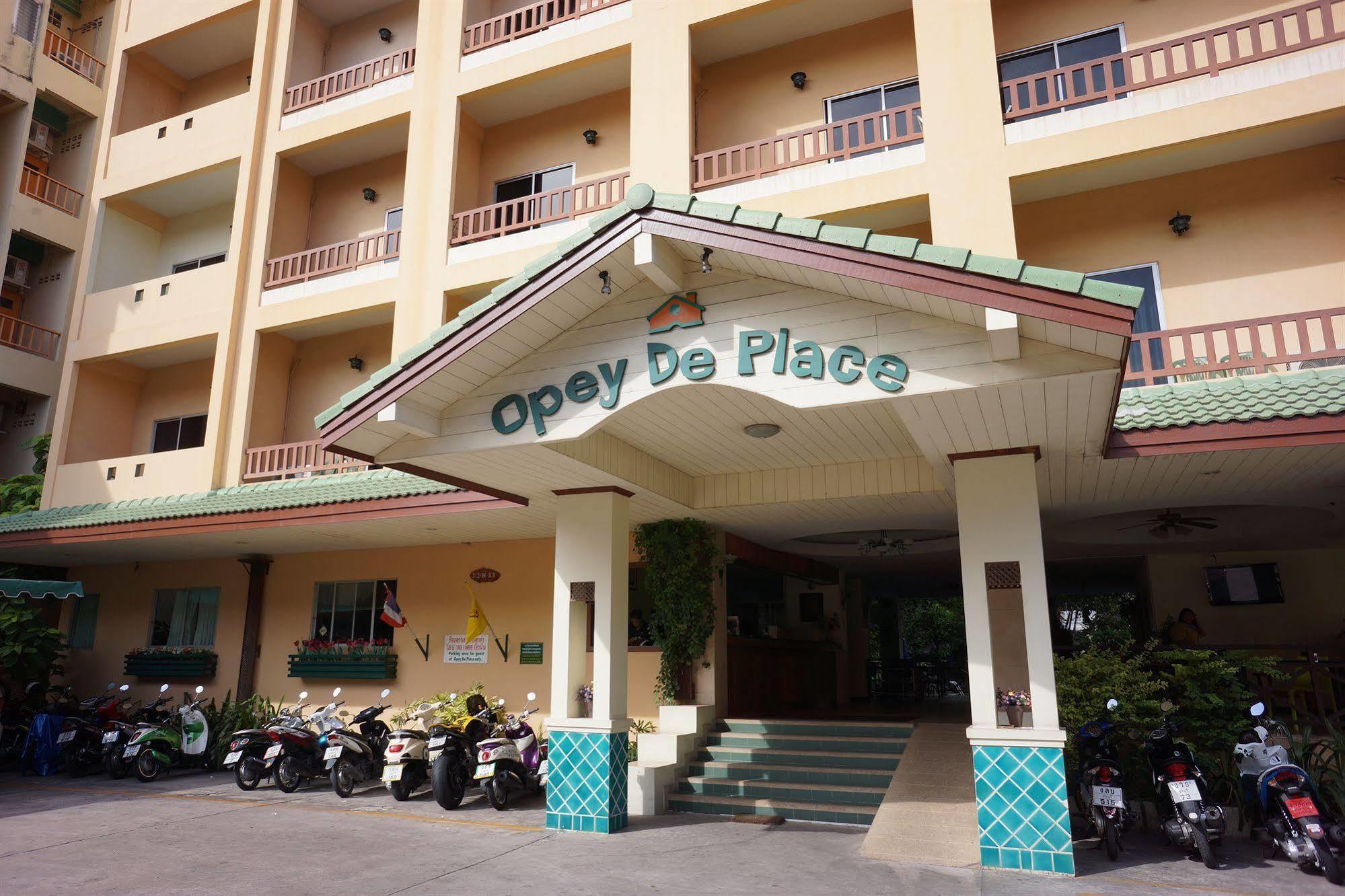 Opey De Place Патая Екстериор снимка